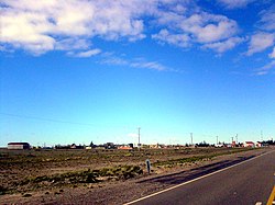 El poblado de Jaramillo desde la ruta