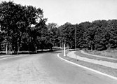 West End Driveway in the 1920s.