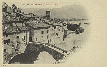 Pont roman et rive droite.