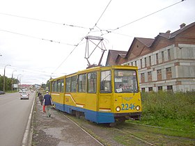 主力車両の71-605（2011年撮影）