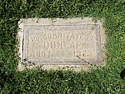 Grave-site of Dr. John Taylor Dunlap (1887–1923).