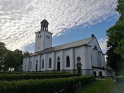 Fellingsbro kyrka i maj 2018