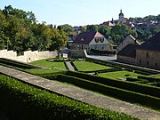 Blick vom Barockgarten auf Mücheln