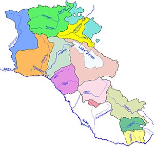 Mapa das bacias hidrográficas principais da Arménia