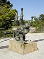 Bronzeskulptur Stadthalle Rostock?