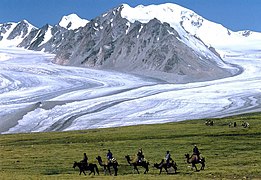 Le glacier Potanine.