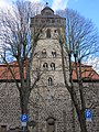 Westseite der Liebfrauenkirche mit romanischem Turm