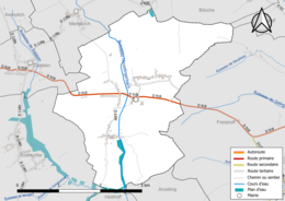 Carte en couleur présentant le réseau hydrographique de la commune