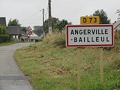Entrée d'Angerville-Bailleul.