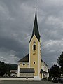 Kössen, church: die Katholische Pfarrkirche Sankt Petrus und Paulus