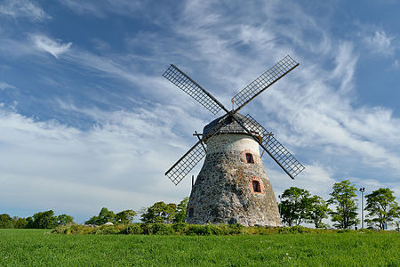 Windmill in Kuremaa, by Iifar