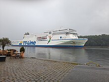 Schiff Peter Pan der TT-Line auf der Trave