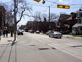 Image illustrative de l’article Roncesvalles Avenue