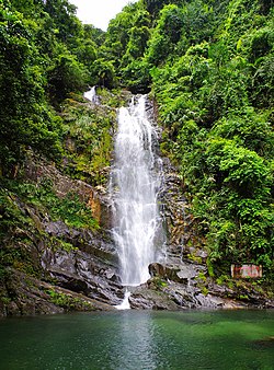 鼎湖山・飛水潭