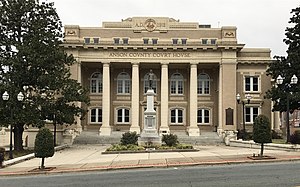 Anson County Courthouse and Confederate Monument in Wadesboro