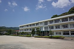 川棚町立石木小学校