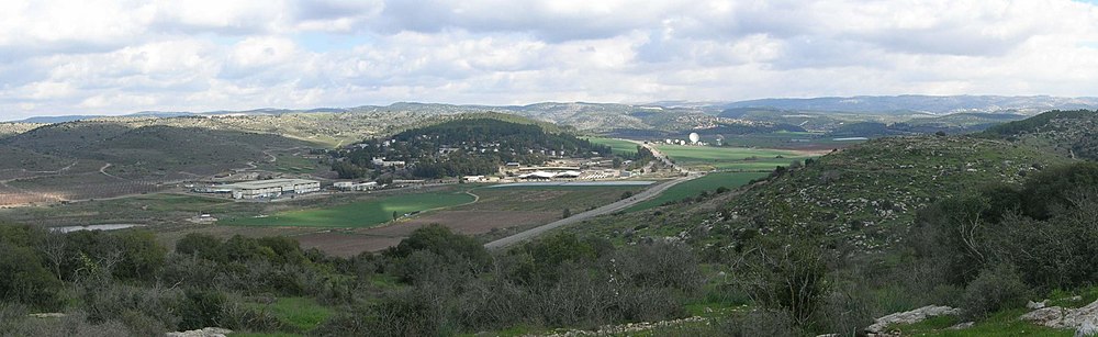 נתיב הל"ה בעמק האלה, מבט ממערב