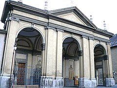 施洗约翰大教堂（法语：Cathédrale Saint-Jean-Baptiste de Saint-Jean-de-Maurienne）