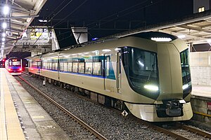 アーバンパークライナー（南桜井駅）