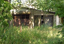 Ruine der alten Schmiede (abgerissen und Fläche planiert[3])