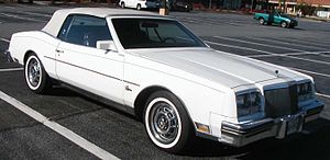 Buick Riviera 6 (1979–1985)