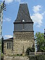 Evangelische Kirche mit Ausstattung, Friedhof mit historischen Grabmalen und Einfriedung