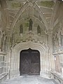 L'église paroissiale Saint-Efflam, porche méridional, l'intérieur du porche