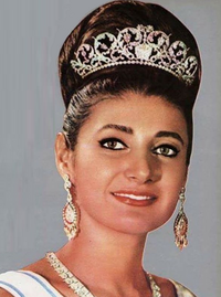 Description de l'image Princess_Shahnaz_of_Iran.png.