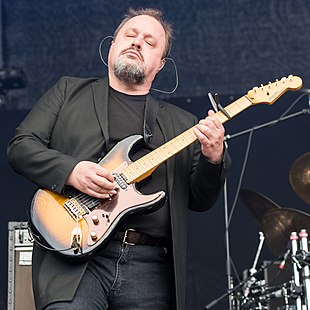 2016 Lieder am See - Marillion - Steve Rothery - by 2eight - 8SC2024.jpg