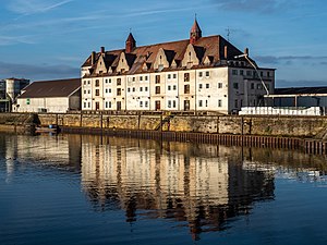 24. Platz: Ermell mit Getreidespeicher im Bayernhafen in Bamberg