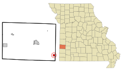 Location of Golden City, Missouri