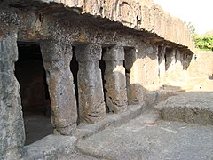 Bava Pyara caves