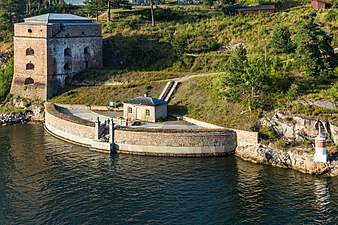 Strandbatteriet från sjösidan