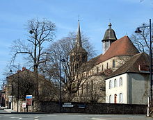 L'église St-Pierre-et-St-Paul et le presbytère.