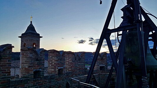 Vista del campanile della abbazia di "San Benedetto martire"