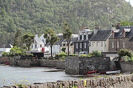 Die Hafenpromenade von Plockton