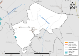 Carte en couleur présentant le réseau hydrographique de la commune