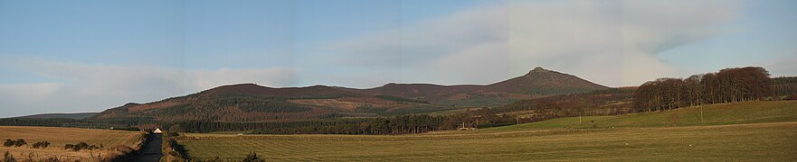 Bennachie viewed from the South, with the peak of Mither Tap to the right.
