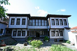 Hindliyan House