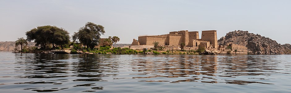 Philae temple complex, by Poco a poco