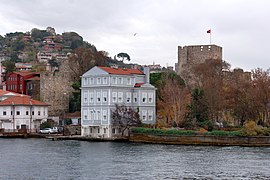 The castle amidst the traditional Istanbul waterside mansions known as yalı