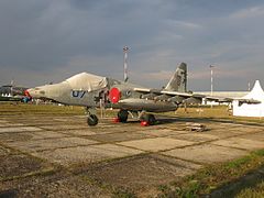 Un Su-25 du 299e sur la base.