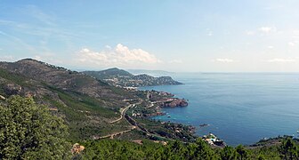 Le Trayas à Saint-Raphaël, au sud-est.