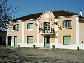 La mairie de Labatut-Rivière