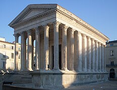 La Maison Carrée.