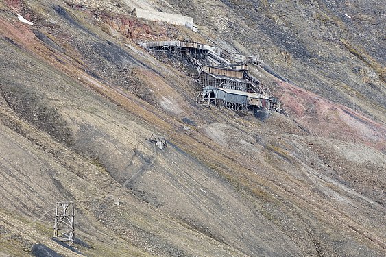 Longyearbyen Old Mine 2b