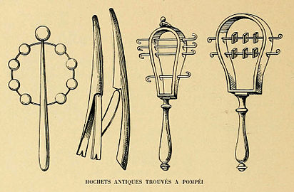 Hochets trouvés à Pompéi.