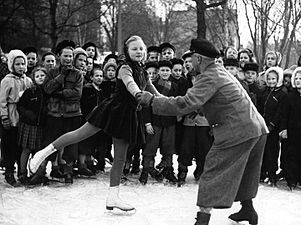 Konståkning, skollovsveckan 21-26 februari 1944.