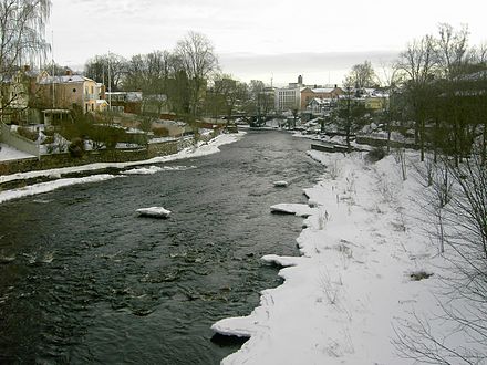 O rio Gavle corre através da cidade