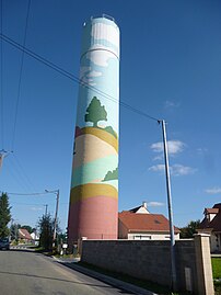 Le château d'eau du Plessier-sur-Bulles.